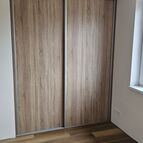 Vestavěná skříň - dub bardolino