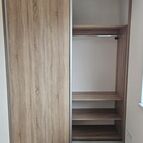 Vestavěná skříň - dub bardolino