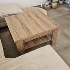 Konferenční stolek 