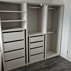 Vestavěná skříň - angorská šedá