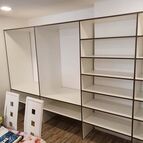 Vestavěná skříň - tmavý ořech