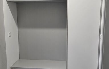 Botník - bílo-šedý dekor