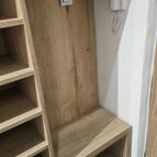 Policový botník - dekor halifax