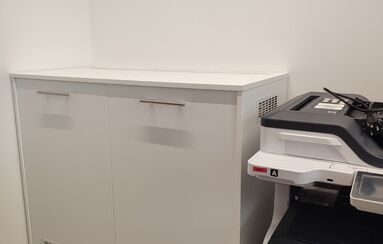 Skříňka na klíče a skříňka na router